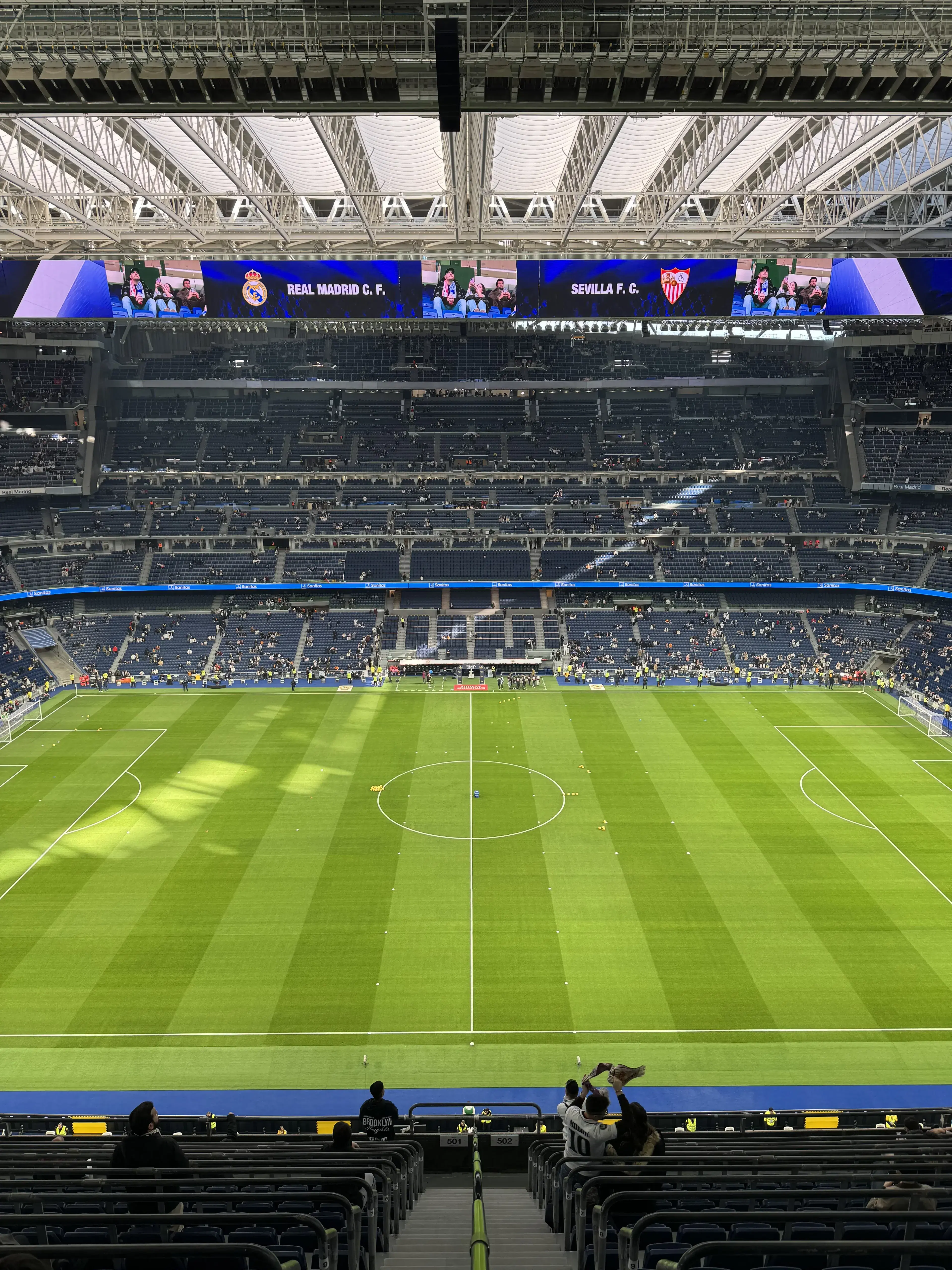 Upper tier central view inside Santiago Bernabéu Stadium before kickoff